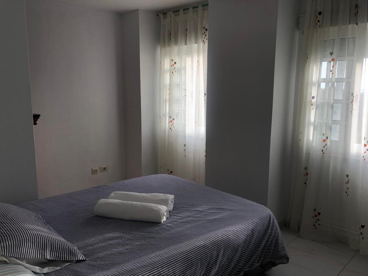 Pension Mar De Rosa บียานูเอบา เด อาโรซา ภายนอก รูปภาพ