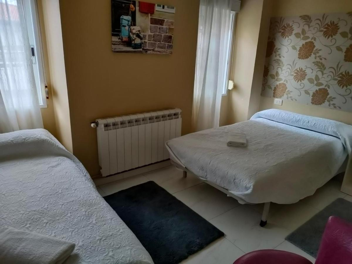Pension Mar De Rosa บียานูเอบา เด อาโรซา ภายนอก รูปภาพ